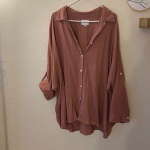 American Eagle Slouchy Button Up
